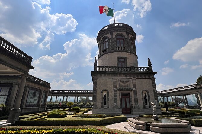 100% private tour in Chapultepec Castle & around (with transport) - Chapultepec Castle: National Museum of History and the Alcaraz areas