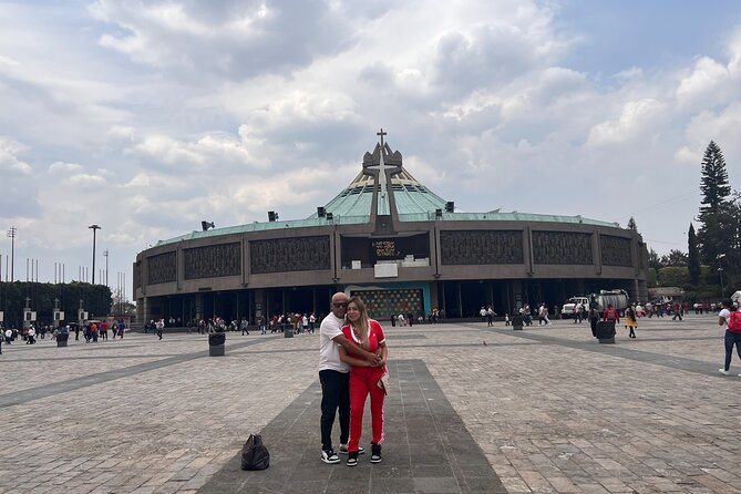 100% private tour in Guadalupe's Basilica with transport - Why this Guadalupe Basilica private tour makes sense