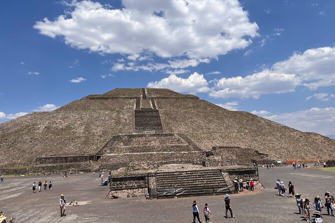 100% Private Tour in Teotihuacán Pyramids from Mexico City - Private Teotihuacán magic: why a guide makes the difference