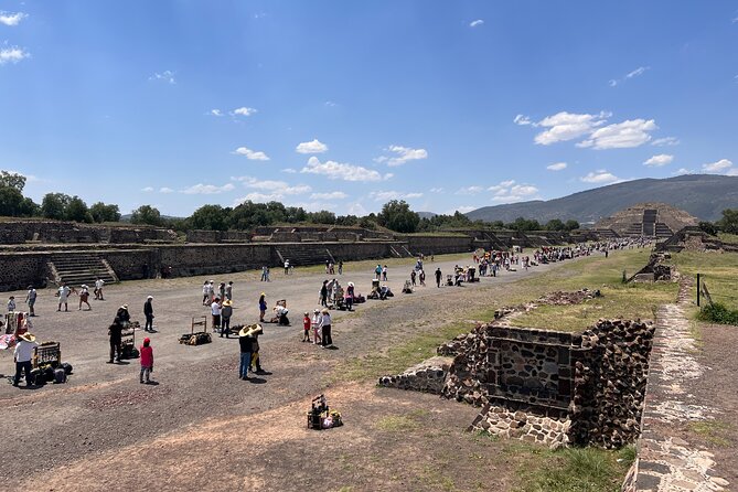 100% Private Tour in Teotihuacán Pyramids from Mexico City - Walking the Avenue of the Dead: Sun, Moon, and the big temple stops