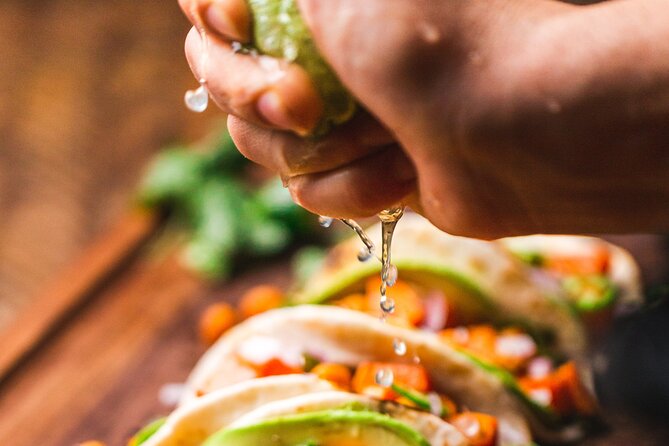 3-Hour Night Tacos and Mezcal Crawl in Mexico with Guide - Quick take: what makes this night taco crawl work