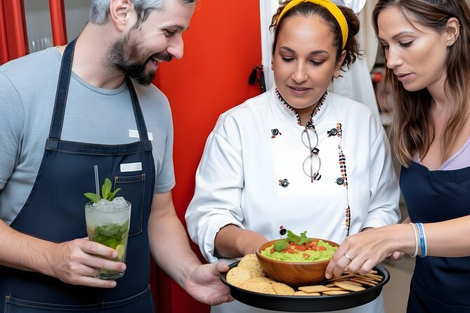 3h Cooking Class in Mexico City: 8 Recipes & Bottomless Drinks - Meeting the Chef and Getting Set Up Like a Regular