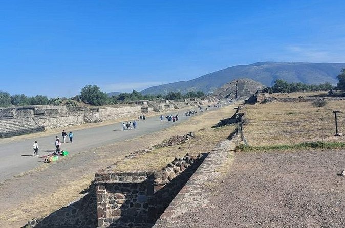 4 hours guided tour on Teotihuacan - Price and value: does $62 make sense?