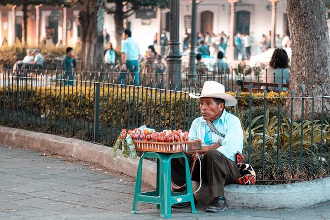 A Taste of Hidden Mexico City - Stop 3: Plaza San Jacinto (Saturday only) for artists