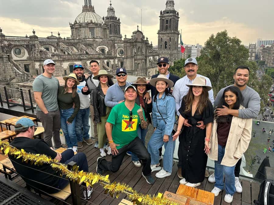 All-in-one CDMX adventure - Local bars and drinks: tepache, spirits, beer, cocktails, coffee