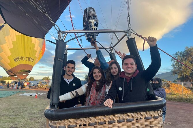 Balloon Flight at Sunrise over Teotihuacan - Sunrise Balloon Over Teotihuacán: Why This Works So Well