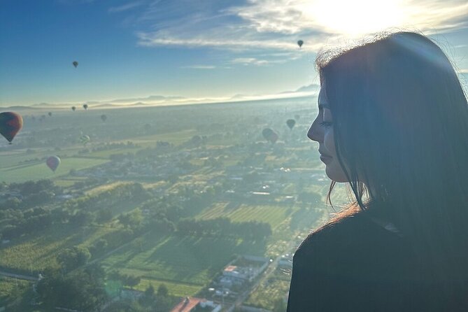 Balloon flight + Breakfast in cave + Pyramids + Pick up CDMX. - Key highlights that make this day work