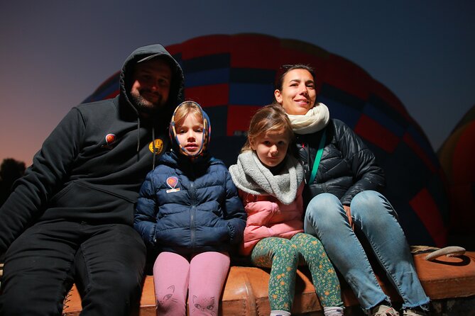 Balloon flight + Breakfast + Pyramids + Transportation (Optional) - Coffee, Mexican Breakfast, and the Transition to the Site
