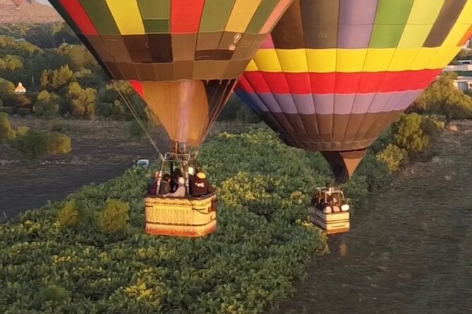 Balloon flight + pick up in CDMX + Breakfast in Cave + Pyramids - Price and Value: Does $169.91 Make Sense?