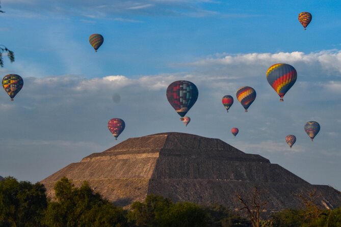 Balloon flight + pick up in CDMX + Breakfast in Cave + Teotihuacan - Teotihuacan Time: Making the Most of Up to Two Hours