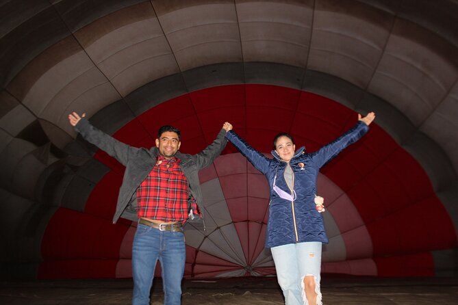 Balloon flight through Teotihuacan + Transportation CDMX + Pyramids - Morning pickup from the Angel of Independence (6:00 am)