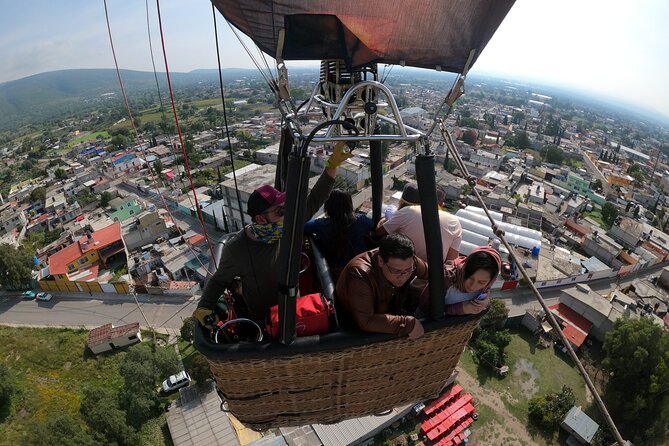 Balloon flight through Teotihuacan + Transportation CDMX + Pyramids - After landing: flight certificate and sparkling wine toast