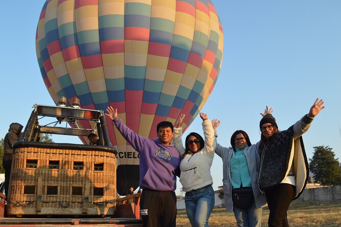 Balloon Flight with Breakfast and Transportation from CDMX - Aerodiverti Teotihuacán: Coffee Break, Balloon Flight, Toast, Certificate