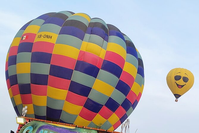Balloon Flight with Breakfast and Transportation in Teotihuacan - Breakfast in a Cave at La Cueva Teotihuacán