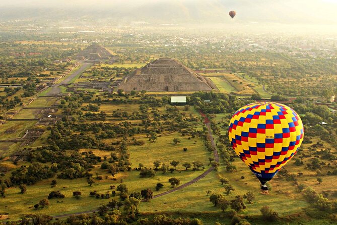 Balloon Flight with Breakfast in a Natural Cave and Transportation from CDMX - Price and value: what $138.61 really includes