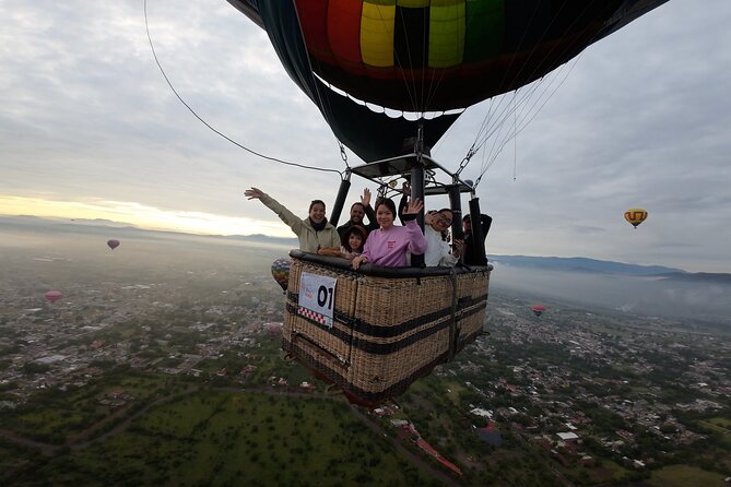 Balloon flight with breakfast in Cave and Pyramids tour from CDMX - Teotihuacán Ruins: Museum Time and Quetzalcóatl Temple
