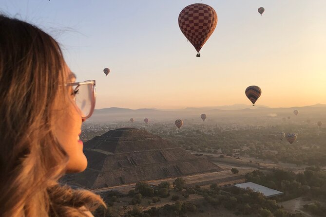 Balloon flight with pyramids tour and transportation from Mexico City - La Cueva Teotihuacán breakfast: a natural-cave pause that actually feels special