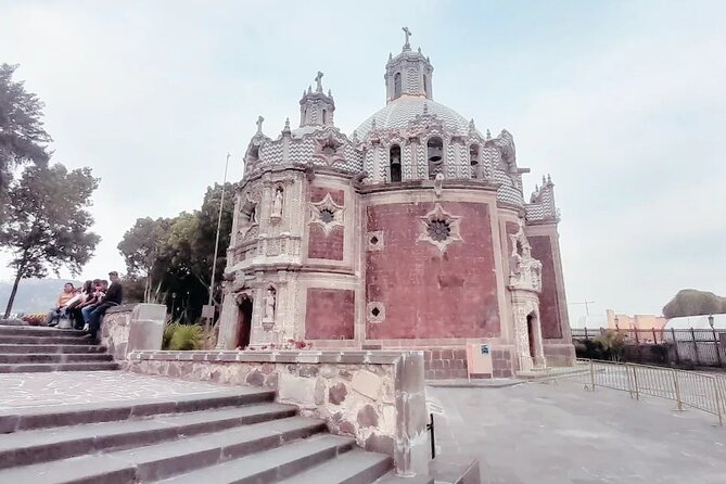 Basilica of Guadalupe. Mexico City. Walking tour - Climbing the hill: panoramic views and the viewpoint payoff