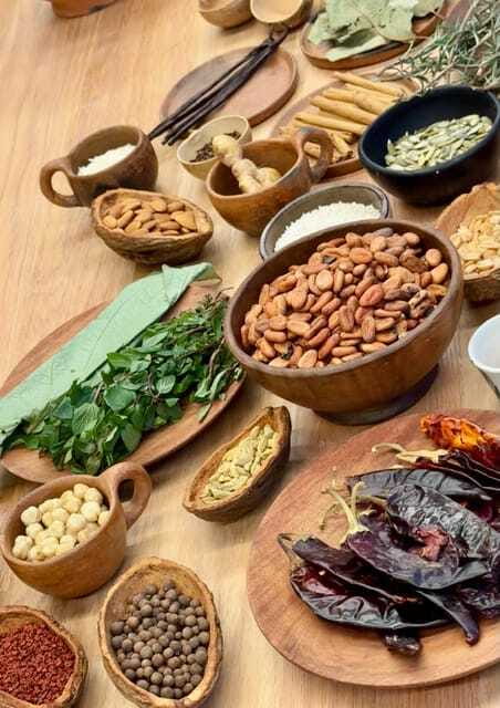 Bean to Beverage: Roast and grind cacao into chocolate - Who should book this hot chocolate workshop in the State of Mexico