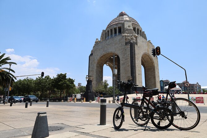 Bike Tour through Chapultepec, Reforma and the Zócalo / Mexico - The Angel of Independence and Reforma’s bigger story
