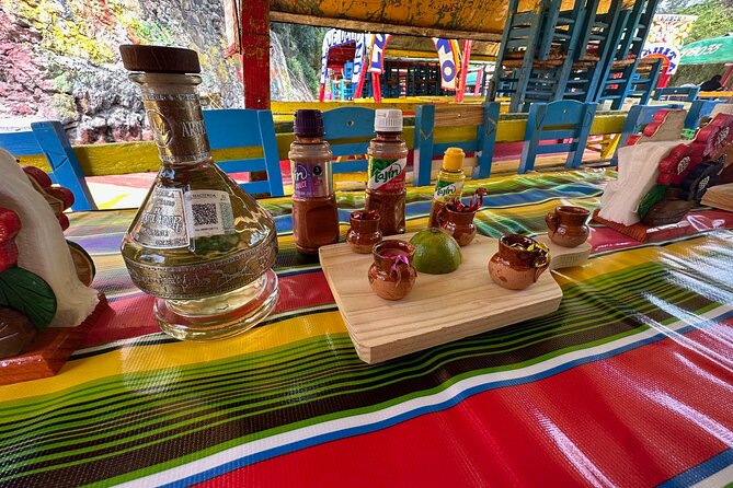 Boat tour in Mexico City with Live Guide with Food and Drinks - Food on board: enough fuel, but eat first if you’re hungry