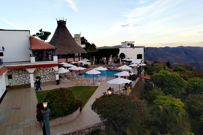 Cacahuamilpa Grotto Tour -Taxco "Ciudad de la plata¨ - Tips to make the caves and streets feel comfortable
