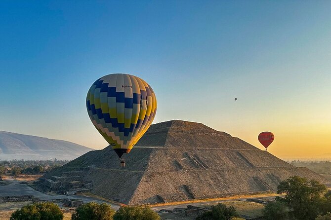 CDMX balloon flight, breakfast, pickup and visit to Teotihuacán - Teotihuacán on the Ground: Entrance Included, Time to Walk