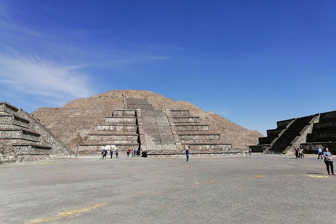 CDMX balloon flight, breakfast, pickup and visit to Teotihuacán - Price and Value: What $206.27 Buys in Real Life