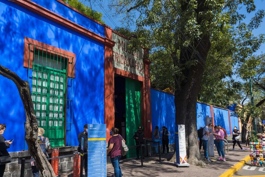 CDMX: Coyoacán, UNAM, Xochimilco, and optional Frida Kahlo Museum - Xochimilco by Trajinera: UNESCO Canals, Music, and Food