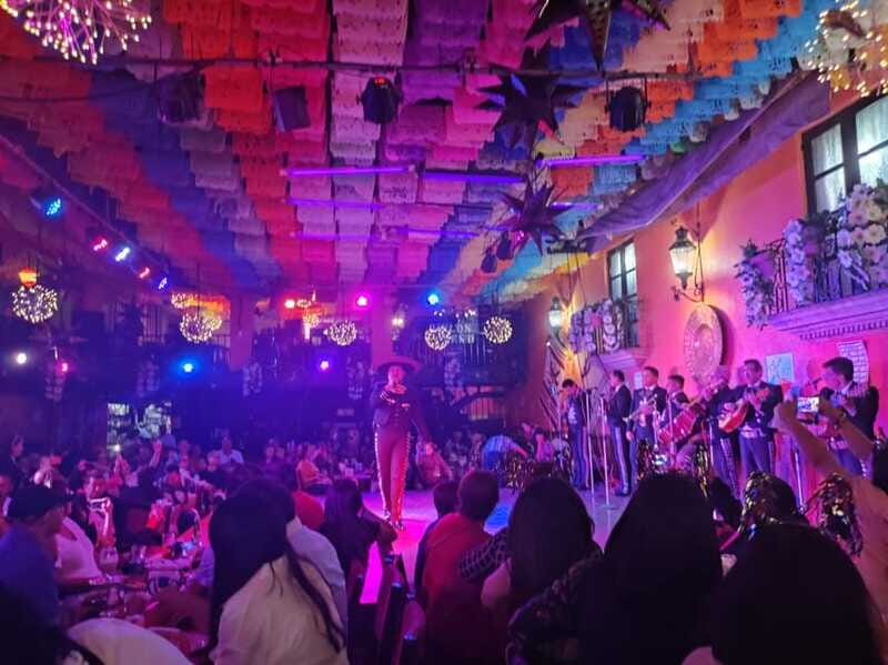 CDMX: Garibaldi Copa Show - Who This Tour Is Best For (and Who Might Want to Skip It)