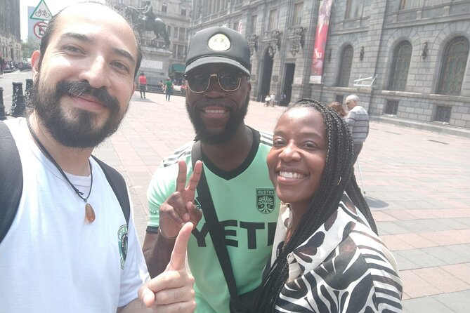 CDMX Historic Center Walking Tour (2 hours) - Stop 5: Palacio de Bellas Artes for a quick interior look