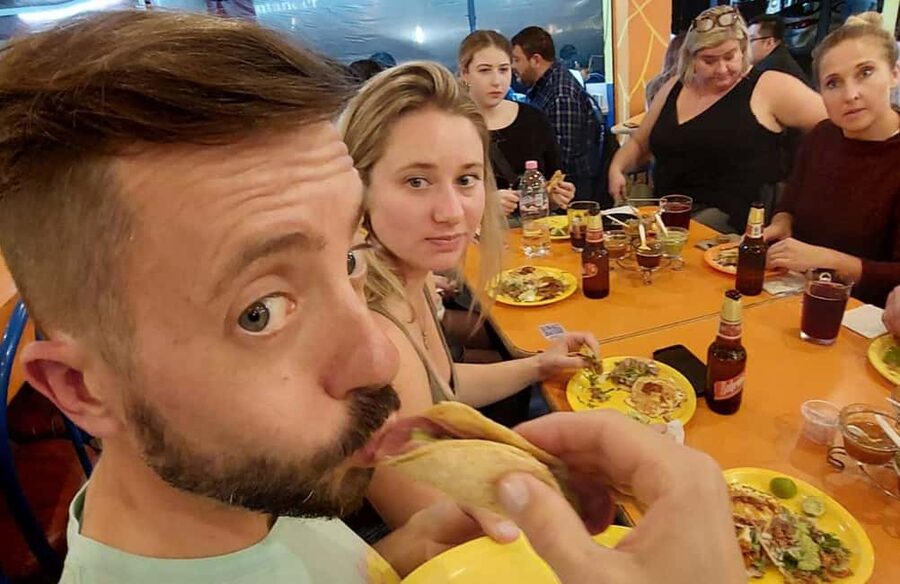 CDMX: Tacos and mezcal night tour - Why the guide-led vibe changes the whole experience