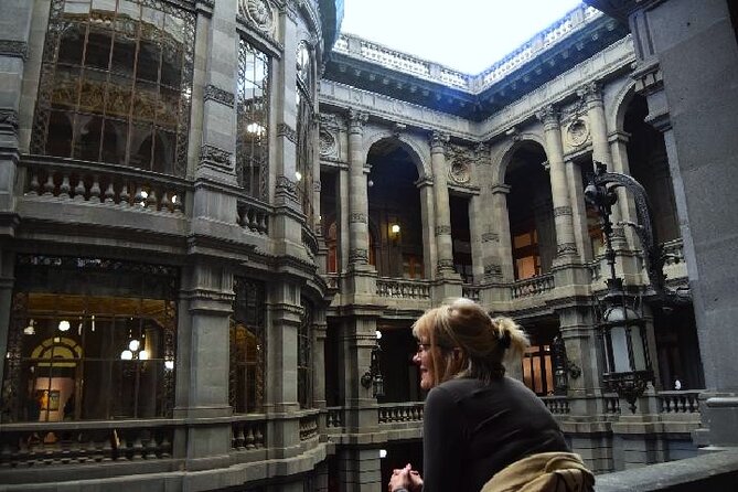 Centro histórico Mexico City and Bellas Artes - Price and value: $77.71 for four hours with key admissions included