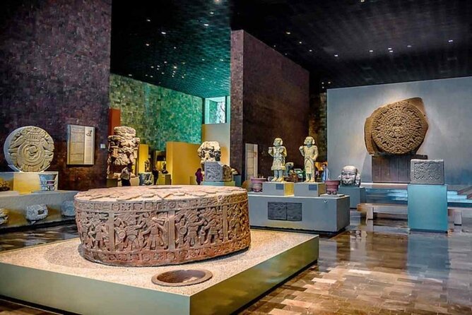 Chapultepec Castle and Anthropology Tour, starting from CDMX - Bosque de Chapultepec: the park isn’t just a break