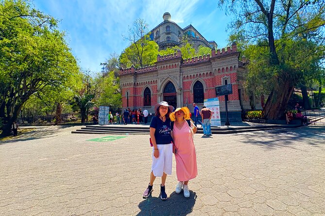 Chapultepec Castle & forest: History, Nature, and Hidden Secrets - Why Chapultepec feels like two cities in one park
