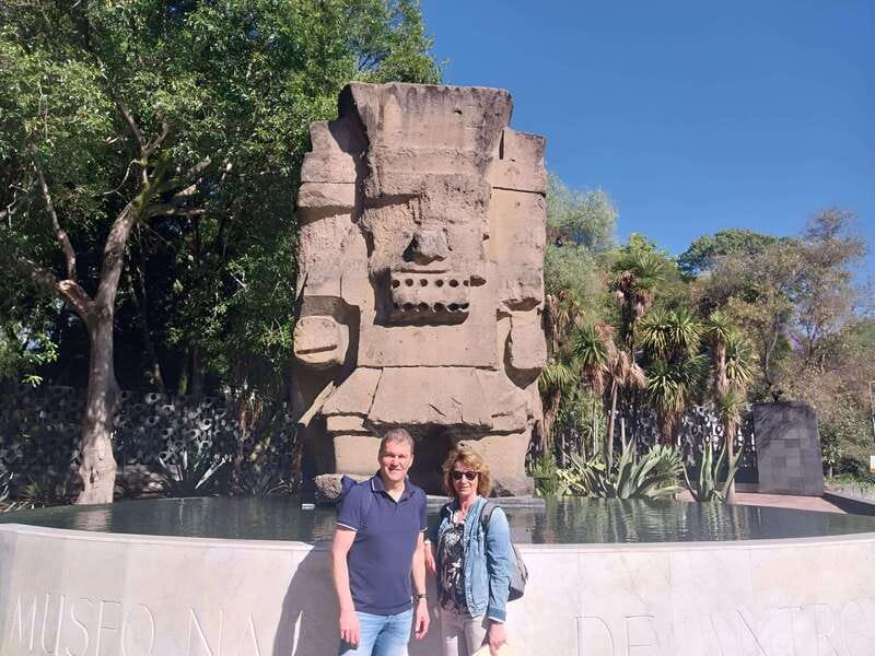 Chapultepec Museum: Plus Anthropology Museum Tour - The short walk inside Chapultepec Park: reset your eyes for the castle