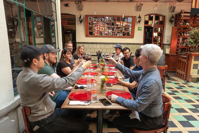 Colonia Roma Food Tour - Stop 1: Colonia Roma Streets and the Mansions-to-Mezcal Story