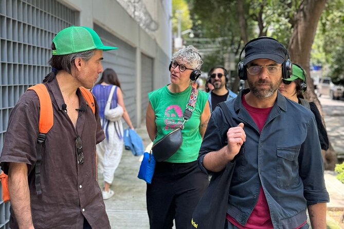 Colonia Roma Musical Walking Tour - Plaza Río de Janeiro: from “residential only” to services for real life