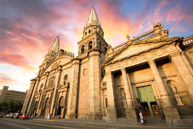 Colonial Treasures: San Miguel de Allende, Guanajuato, Zacatecas and Guadalajara - Day 1: Landing, Transfer, and Settling Into Mexico City