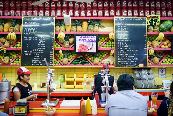 Culinary Secrets of the Centro Histórico - The included eating plan: breakfast to mezcal, with smart pacing
