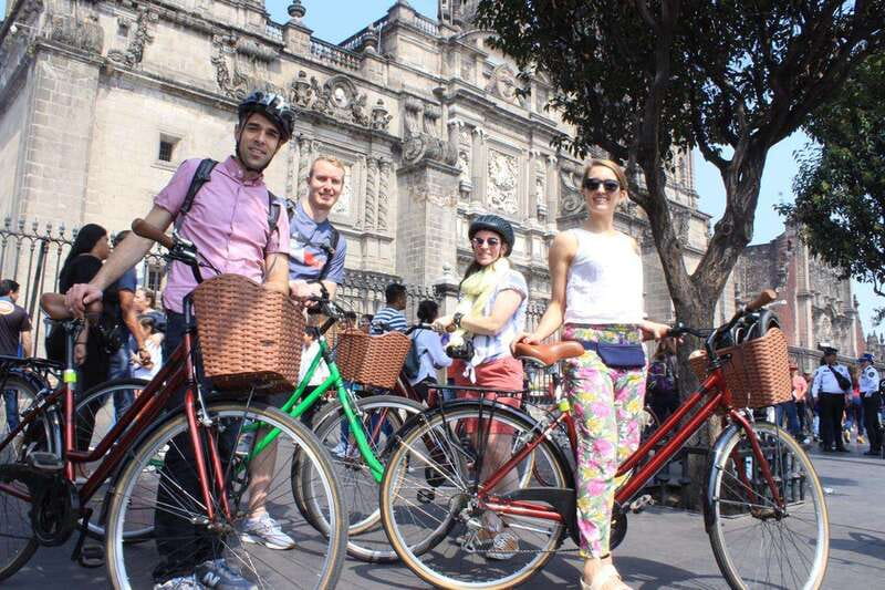 Cultural Ride: Historic center & Highlights of Mexico City - Pedaling the historic center: why this tour works