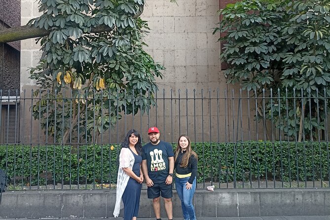 Curious and original Tour in the Historic Center of CDMX - Pastelería Madrid: Your Snack Break Choice