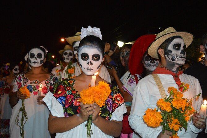 Day of the Dead Tour in Mexico City - Start at 6:00 pm, then watch the night roll in