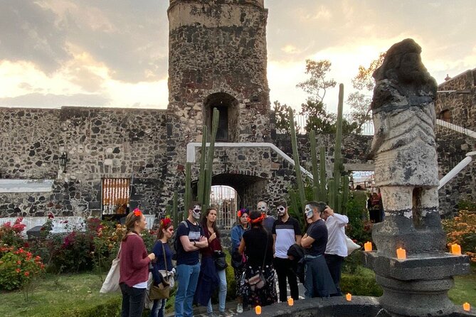 Day of the Dead Tour in Mixquic from Mexico City - Stop 2: San Andrés Mixquic streets, ofrendas, and Church of San Andrés Apóstol