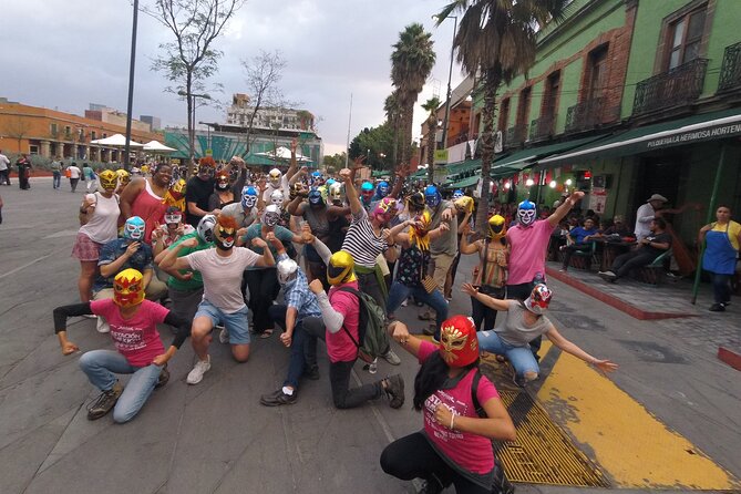 Drinks, Music and Lucha libre on a Saturday Night in Mexico City - Arena Coliseo: the lucha libre show you’ll want to talk about