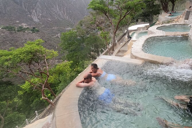 Early & Express Tolantongo Hot Springs - Getting Back to Mexico City: The Dinner Advantage