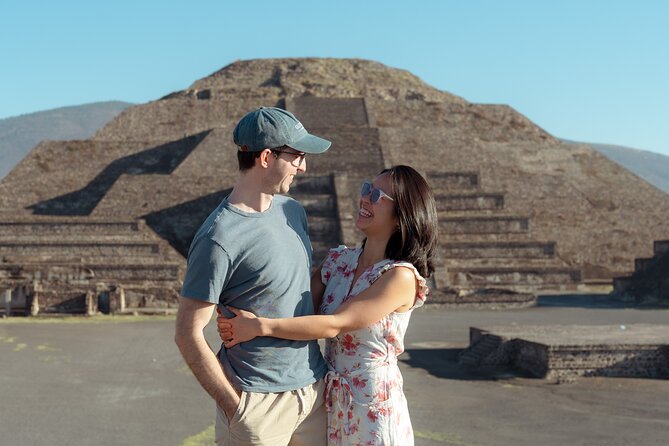 Early & Express Tour Teotihuacan Pyramids - Small group size: the difference between “tour” and “experience”