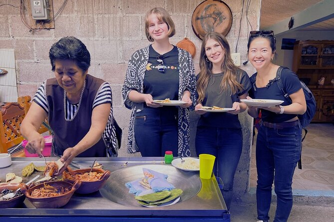 Eat in a local house & access to restricted areas in Teotihuacan - How the four construction stages (100 B.C. to 650 A.D.) make the pyramids make sense