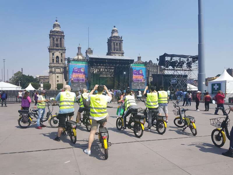 Electric Bike City Tour with a taco stop. - Mexico City on an e-bike: why this format works so well