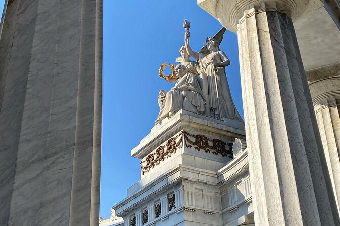 Epic Centro Histórico Walking Tour - Palacio Postal and the beauty of the everyday